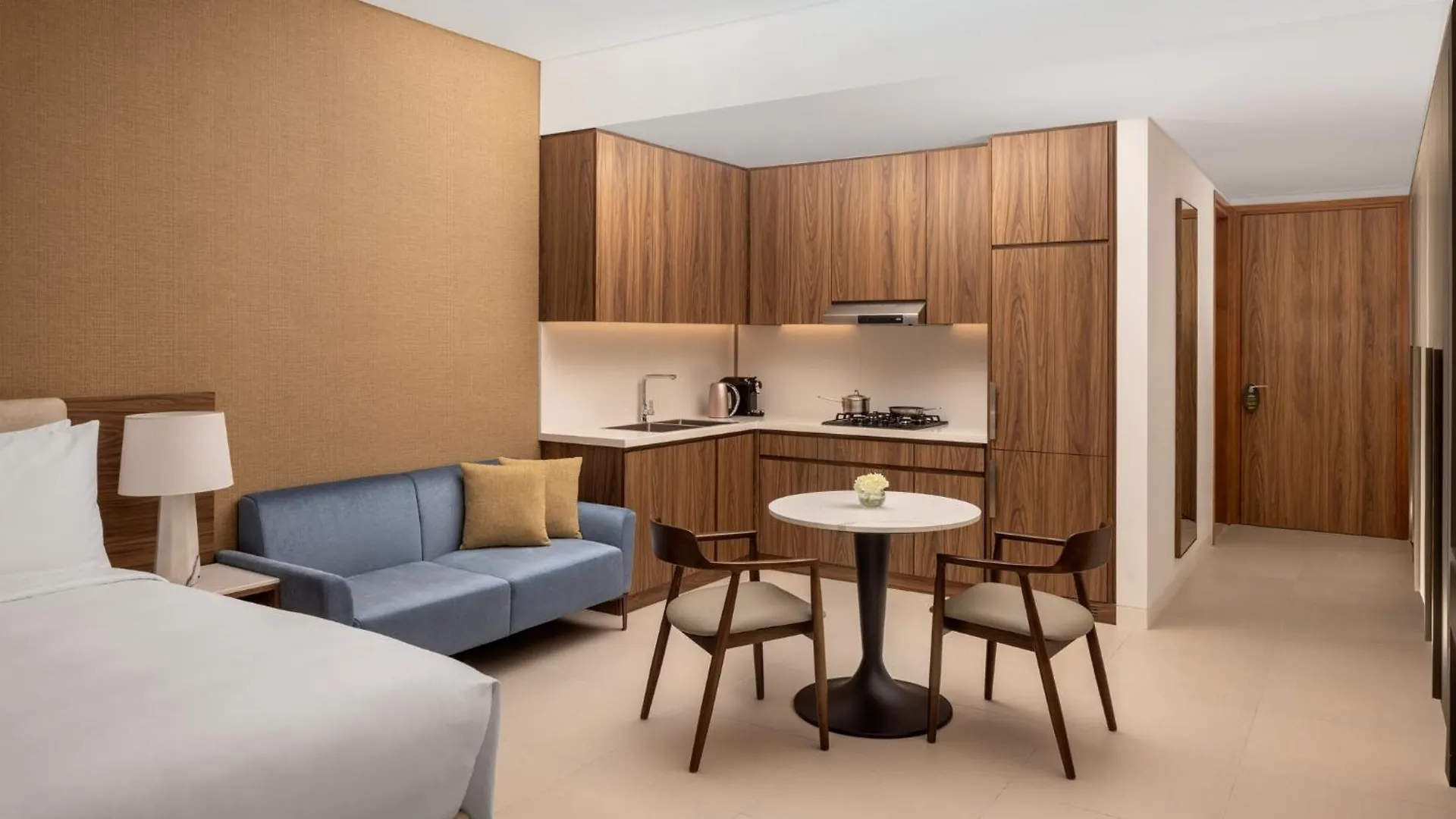 Staybridge Suites Dubai Business Bay By Ihg