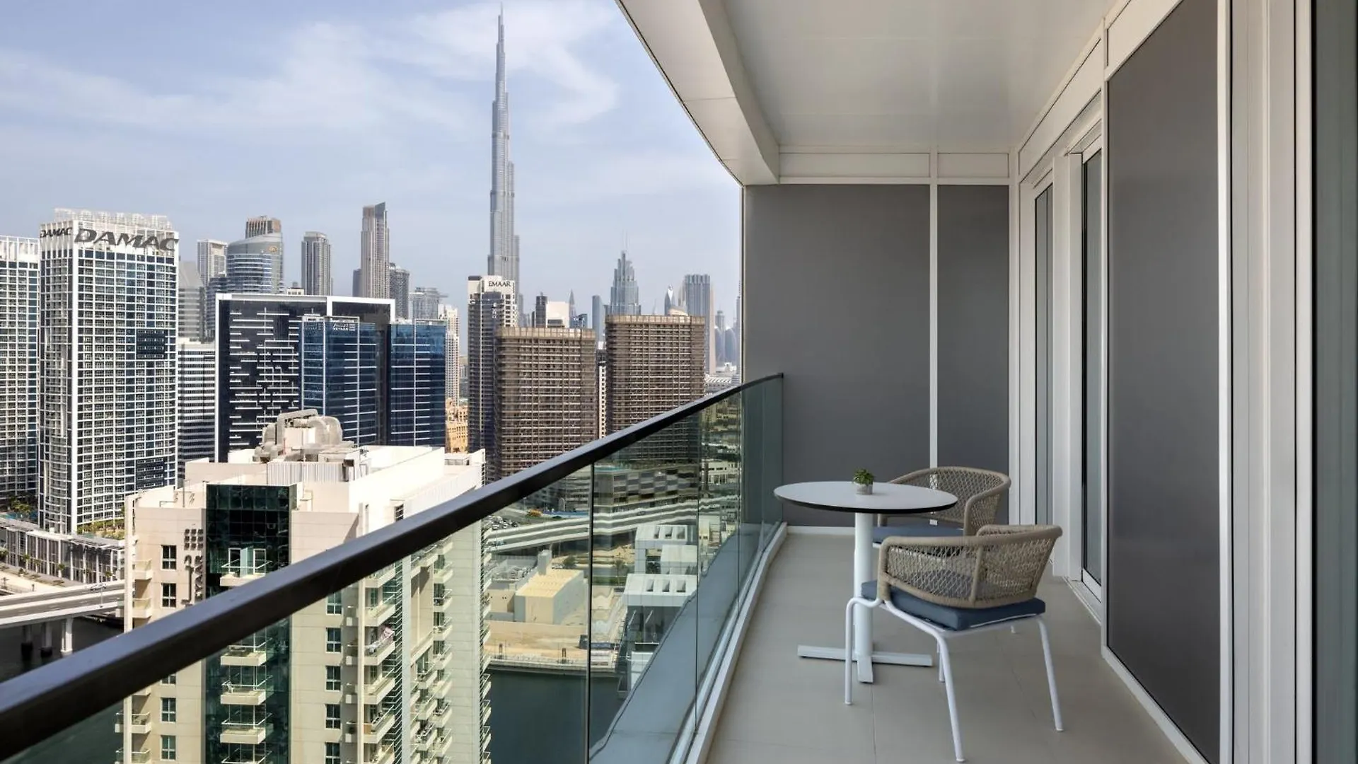 Staybridge Suites Dubai Business Bay By Ihg 4*,